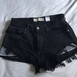 Black levi distressed high waisted jeans
